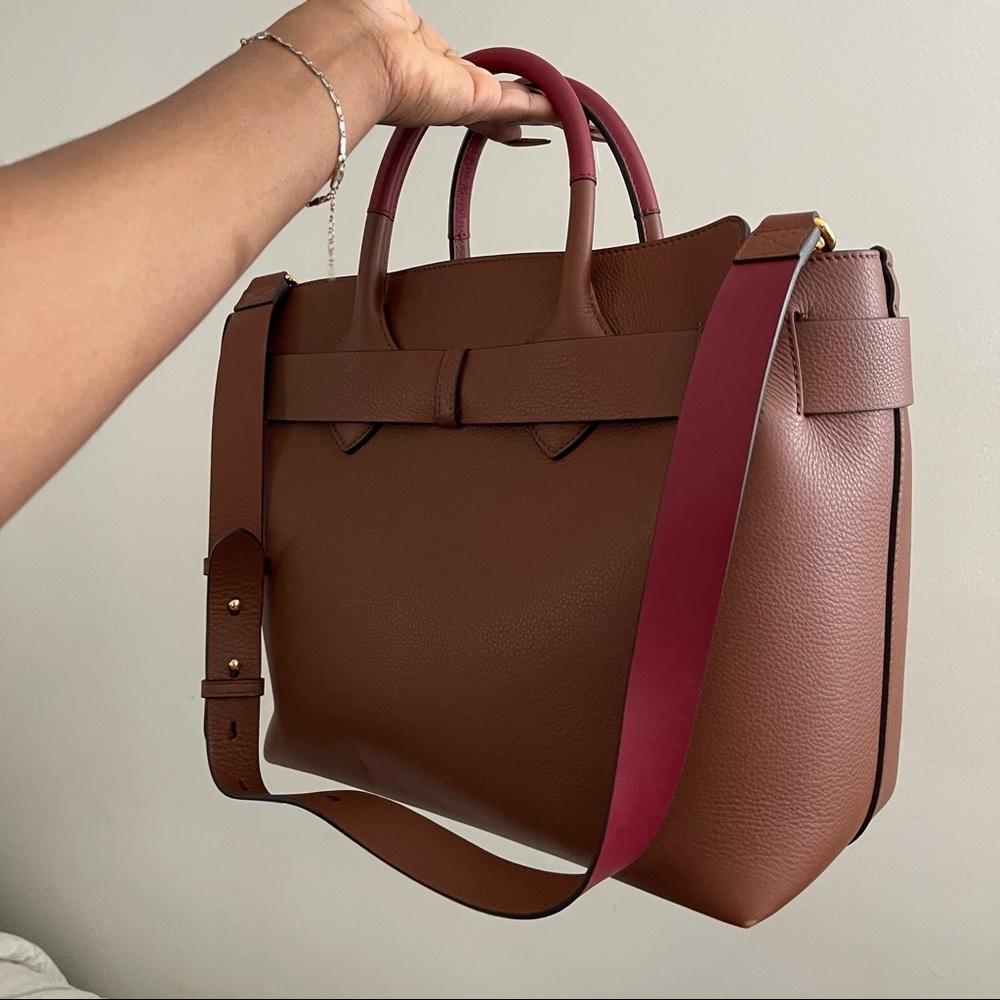 Brown leather Burberry bag - Picture 4 of 7